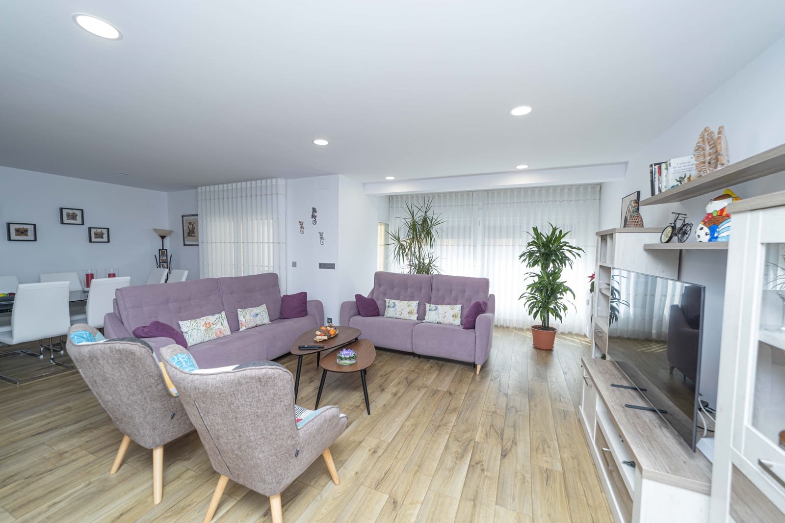 4 slaapkamer Appartement te koop in Leon stad met garage - € 549.000 (Ref: 9988732)