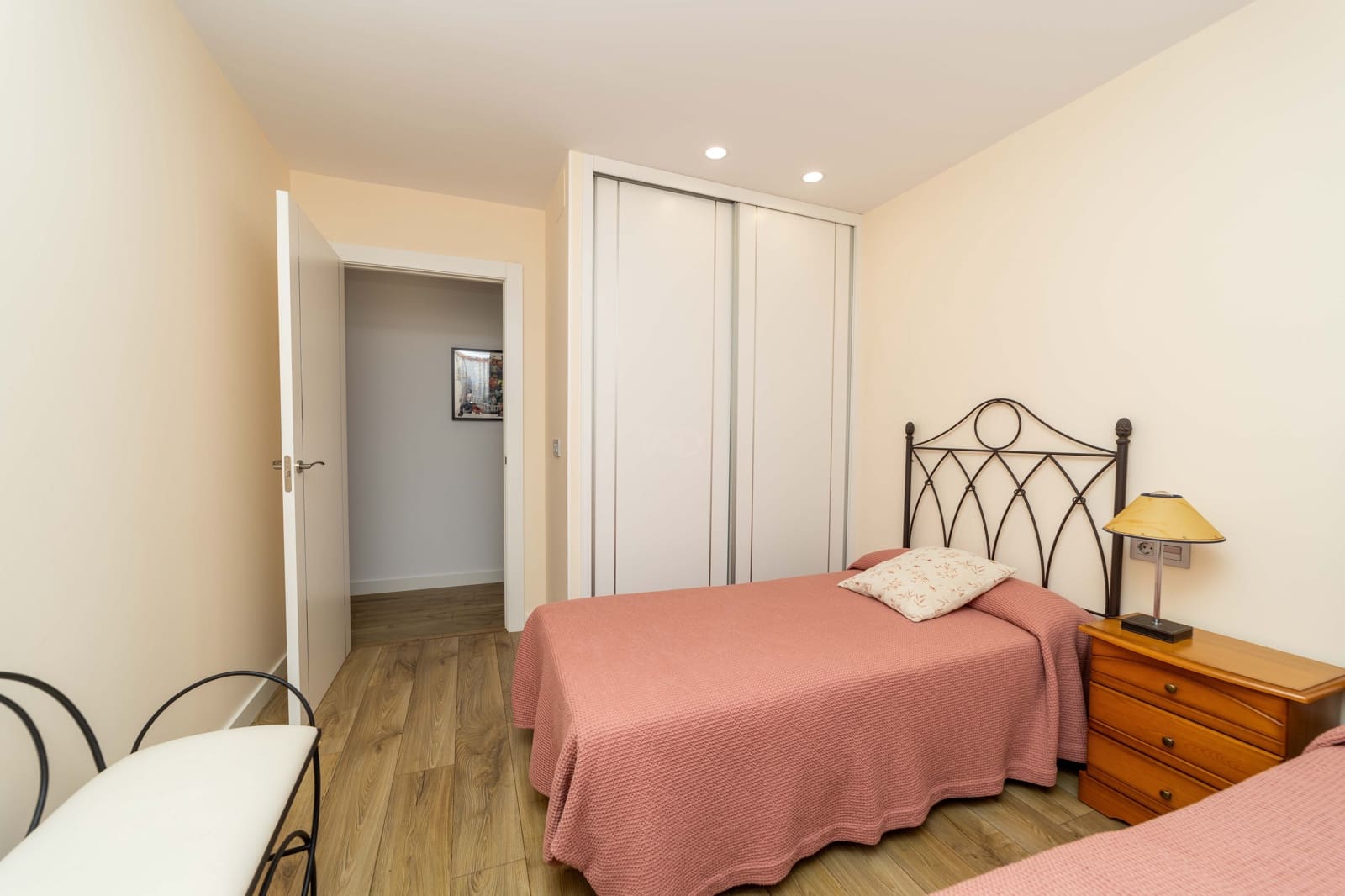 4 slaapkamer Appartement te koop in Leon stad met garage - € 549.000 (Ref: 9988732)