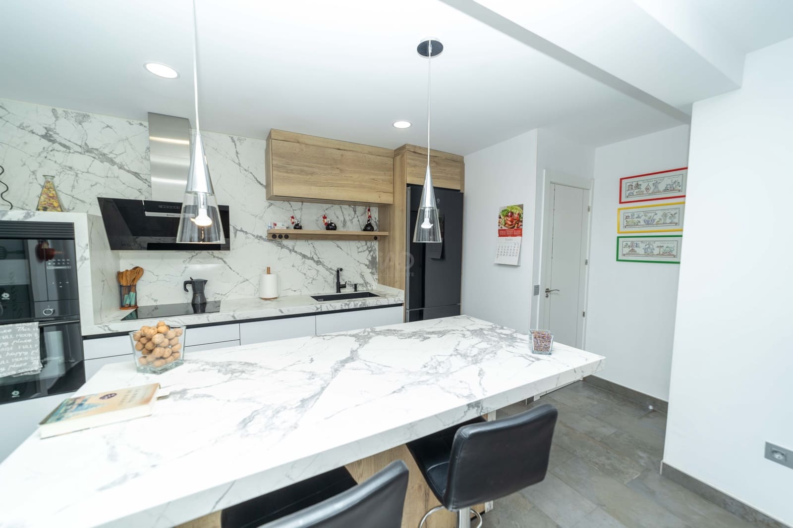 4 slaapkamer Appartement te koop in Leon stad met garage - € 549.000 (Ref: 9988732)