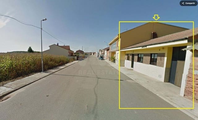 4 Zimmer Haus zu verkaufen in León Stadt mit Garage - 75.000 € (Ref: 9988733)