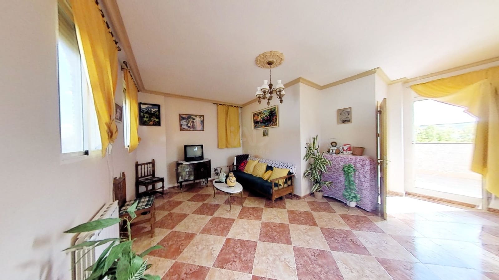 4 sypialnia Finka/Dom wiejski na sprzedaż w Miasto Grenada z garażem - 250 000 € (Ref: 9988734)