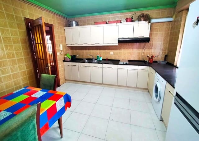 6 Zimmer Apartment zu verkaufen in La Bañeza - 125.000 € (Ref: 9988735)