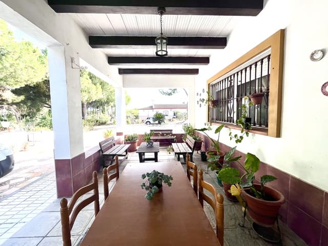 4 soverom Finca/Herregård til salgs i Huelva by med garasje - € 235 000 (Ref: 9988736)