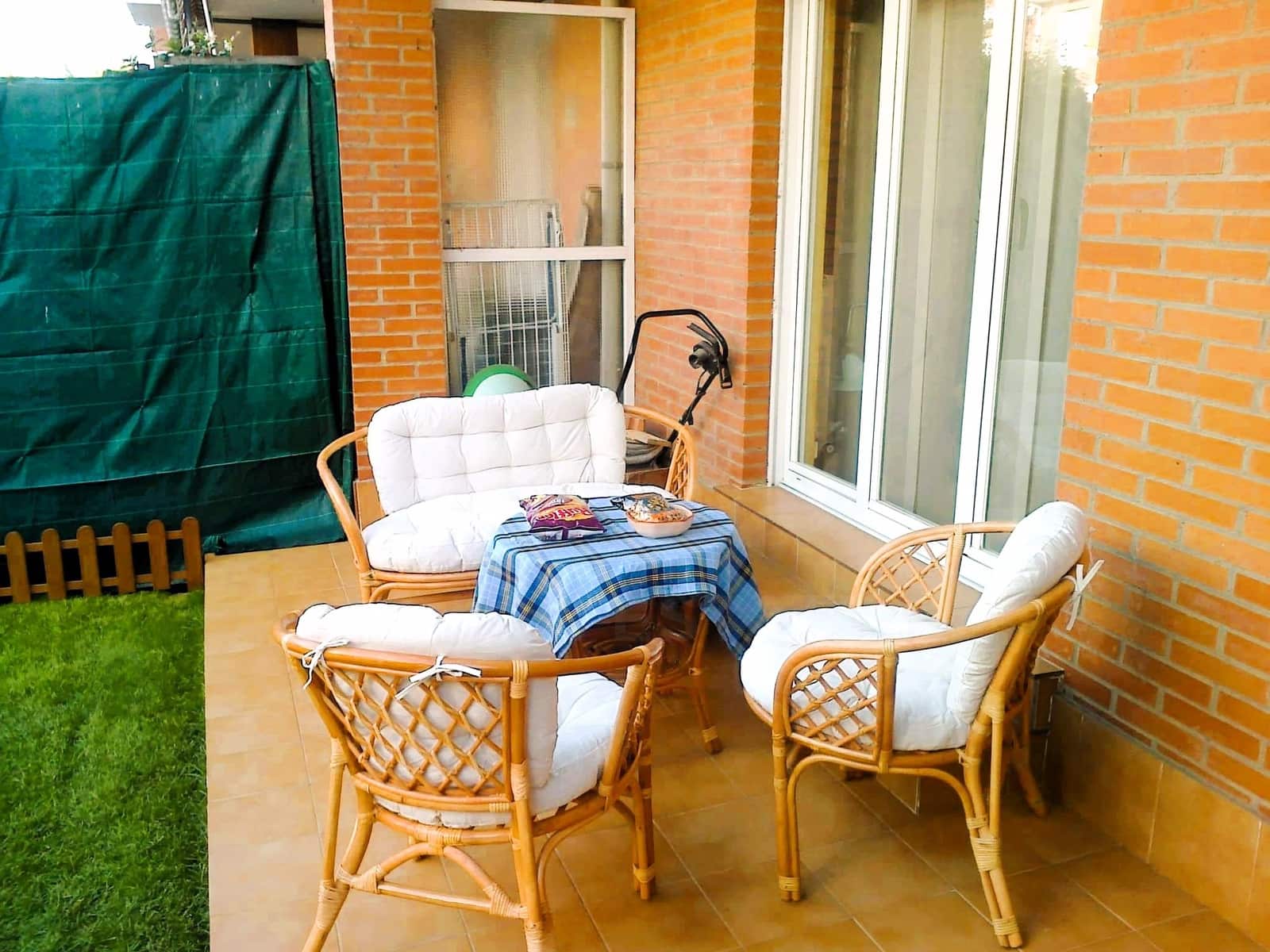 3 bedroom Villa for sale in Leon city with garage - € 244,000 (Ref: 9988738)
