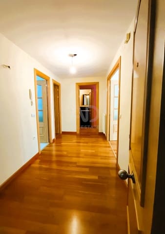Apartamento de 4 habitaciones en León ciudad en venta - 194.900 € (Ref: 9988742)