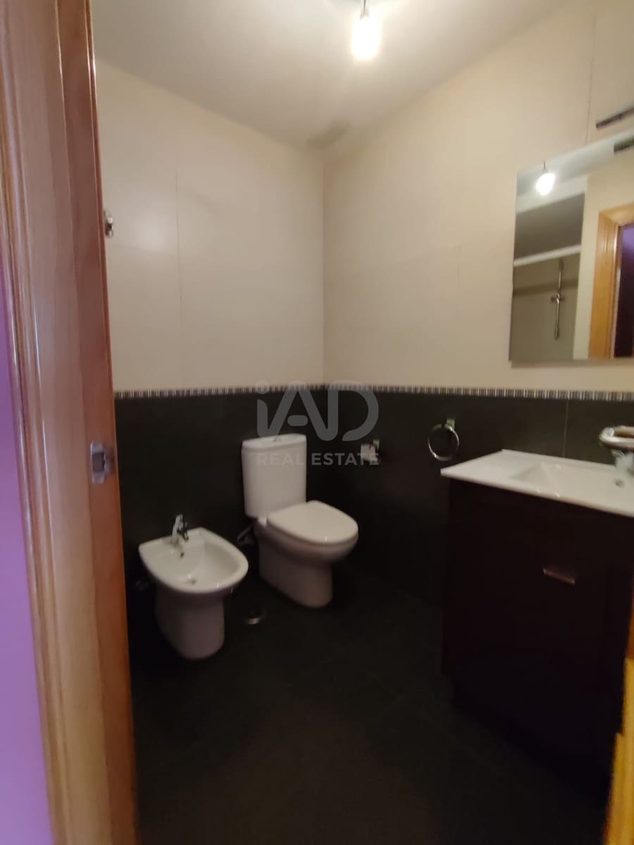 4 sovrum Lägenhet till salu i Leon stad - 194 900 € (Ref: 9988742)
