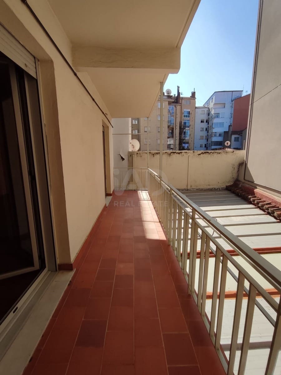 4 sovrum Lägenhet till salu i Leon stad - 194 900 € (Ref: 9988742)