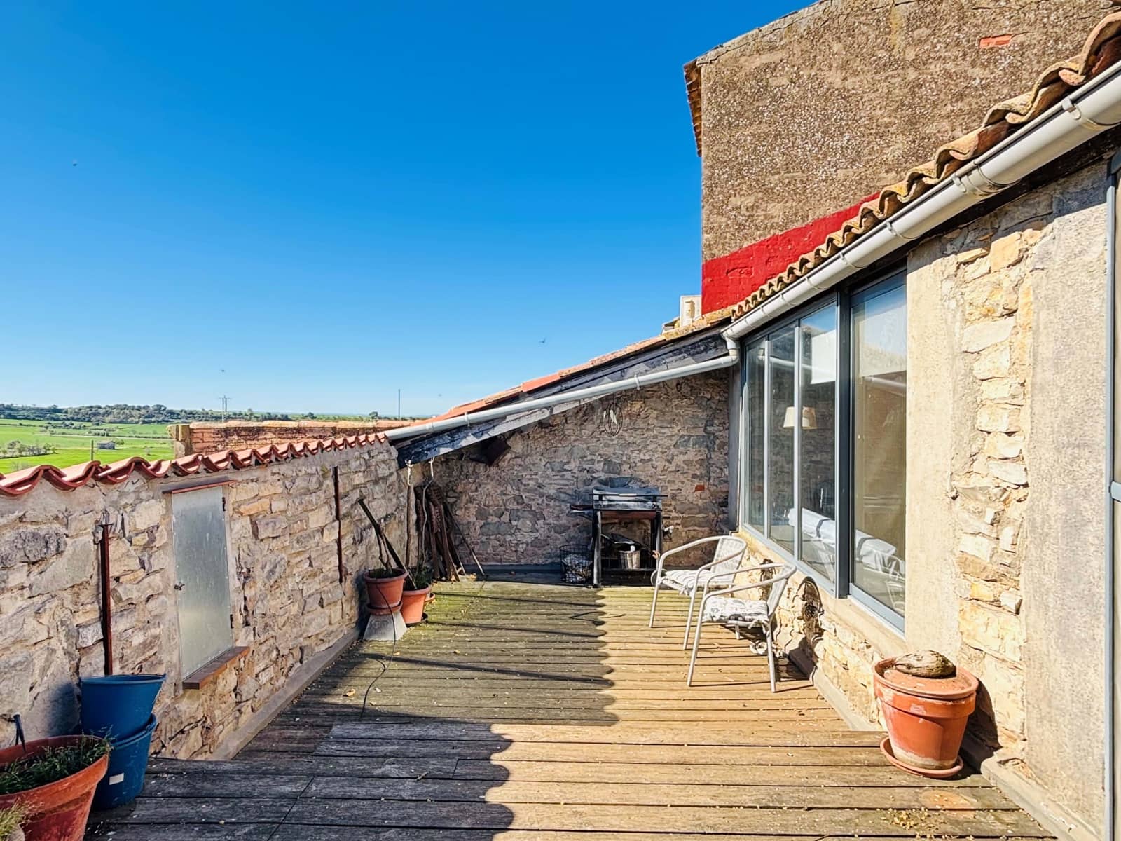 5 bedroom Terraced Villa for sale in Lleida city - € 139,000 (Ref: 9988744)