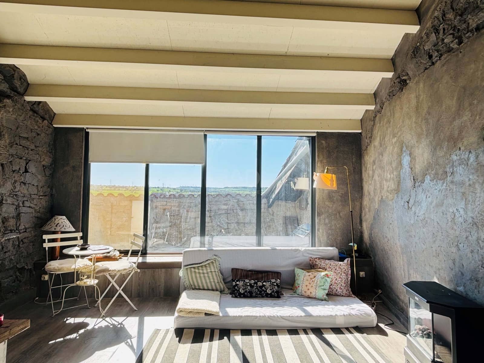 5 bedroom Terraced Villa for sale in Lleida city - € 139,000 (Ref: 9988744)