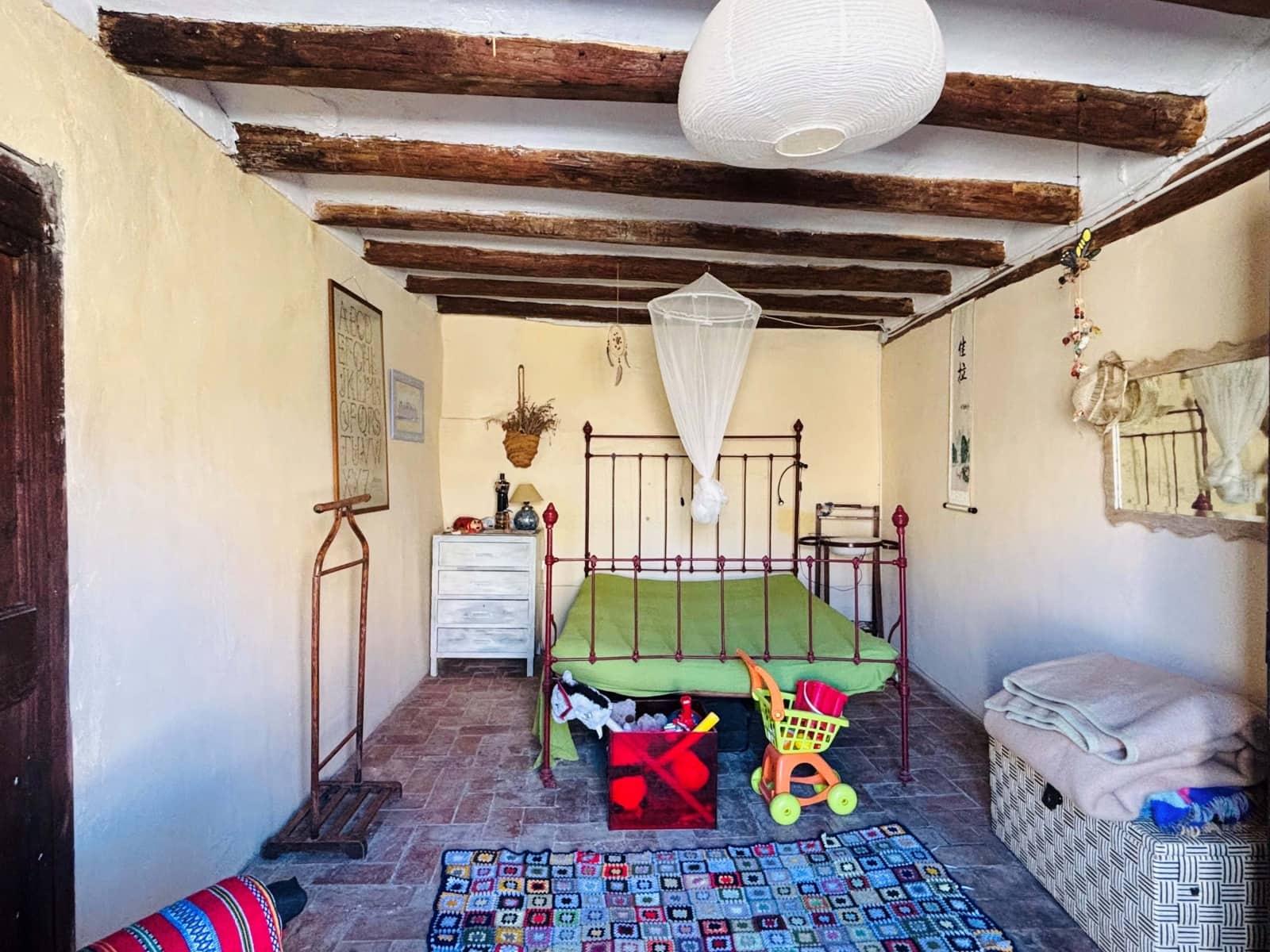 5 bedroom Terraced Villa for sale in Lleida city - € 139,000 (Ref: 9988744)