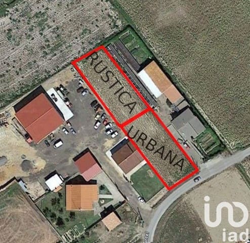 Tomt till salu i León stad - 9 000 € (Ref: 9988745)