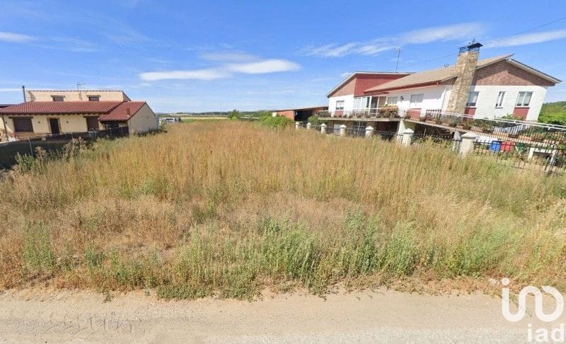 Tomt till salu i Leon stad - 9 000 € (Ref: 9988745)