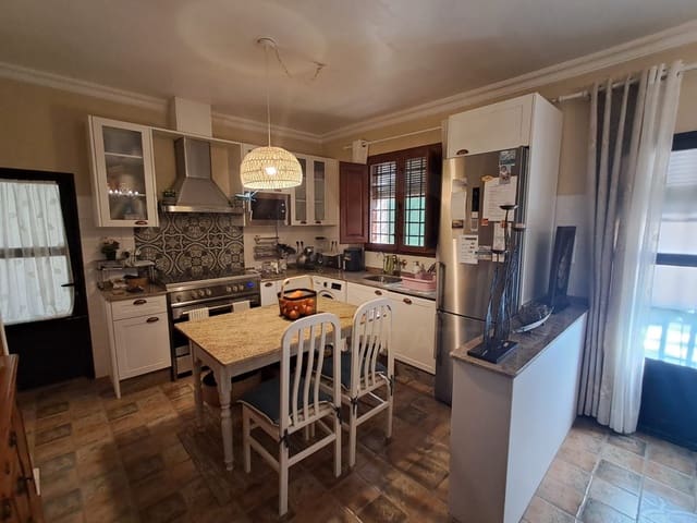 3 slaapkamer Villa te koop in Lorca met zwembad - € 289.950 (Ref: 9988750)