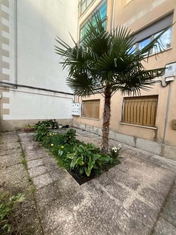 3 soveværelse Lejlighed til salg i Salamanca by - € 110.000 (Ref: 9988756)