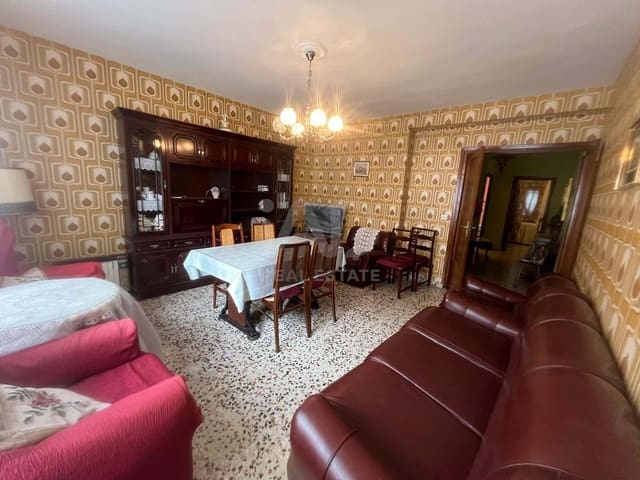 3 soveværelse Lejlighed til salg i Salamanca by - € 110.000 (Ref: 9988756)