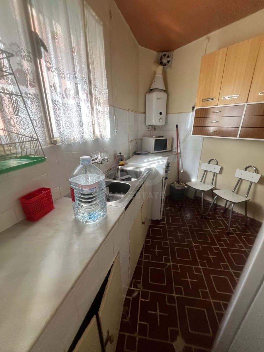 2 bedroom Townhouse for sale in Salamanca city - € 52,000 (Ref: 9988758)