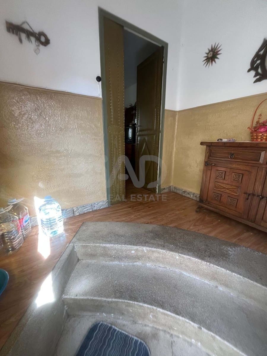 2 bedroom Townhouse for sale in Salamanca city - € 52,000 (Ref: 9988758)