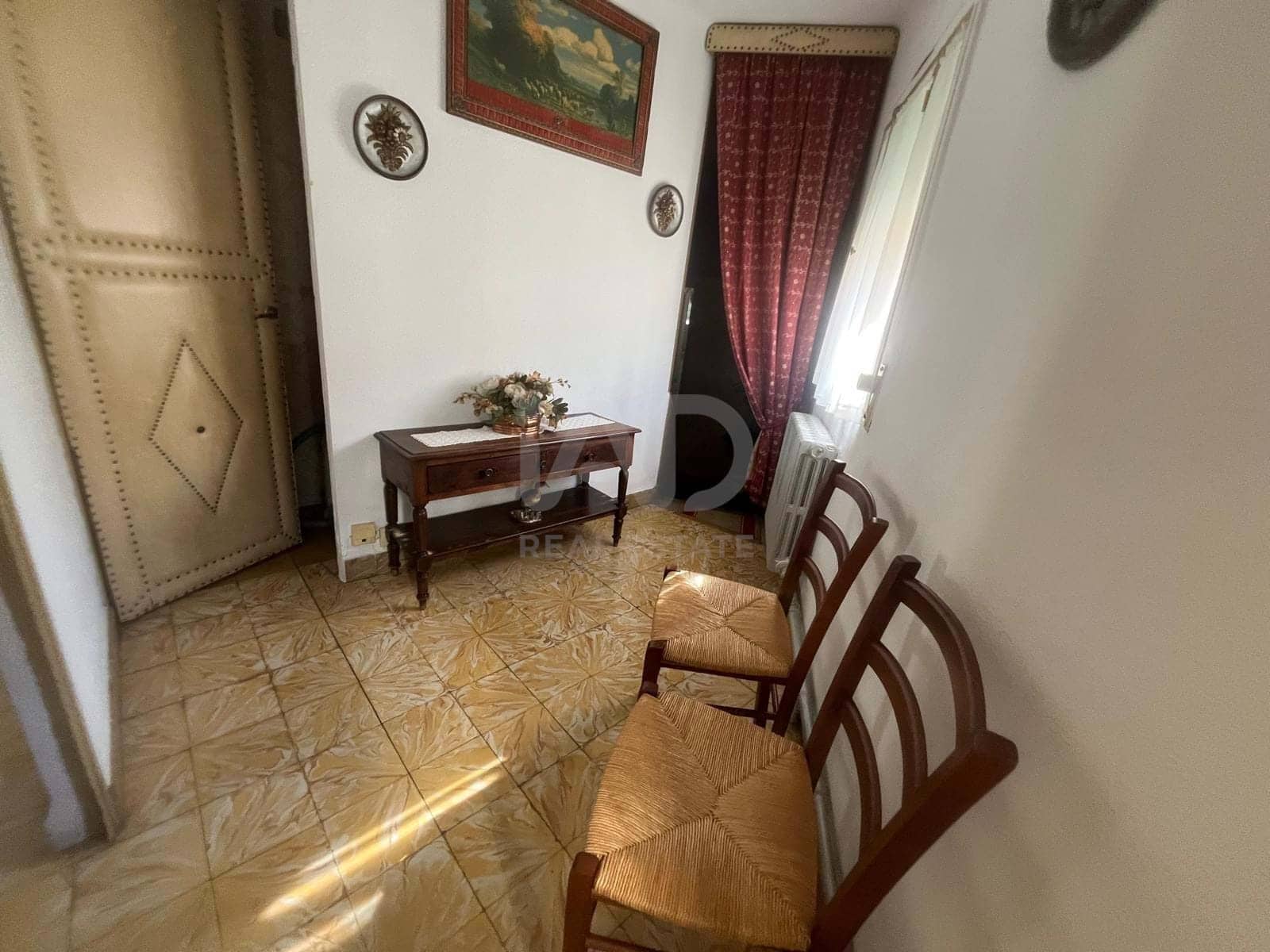 2 bedroom Townhouse for sale in Salamanca city - € 52,000 (Ref: 9988758)