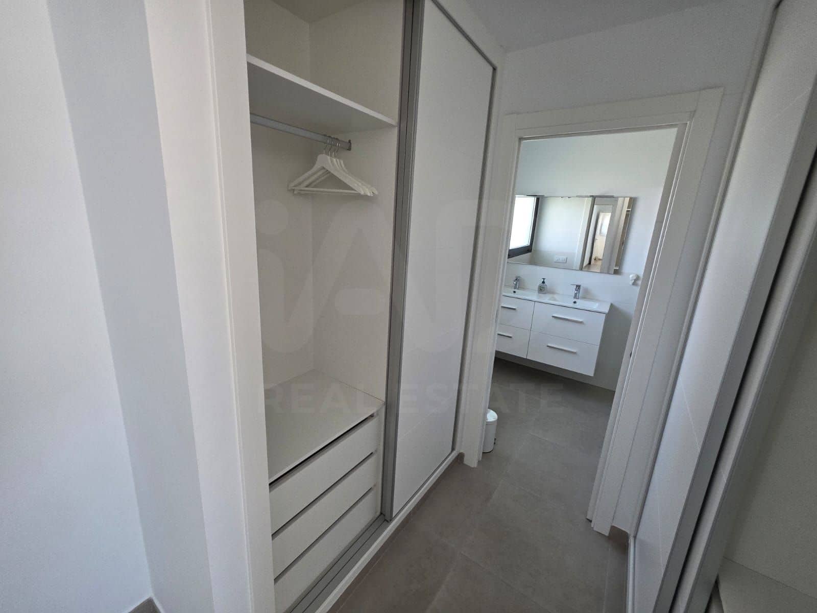3 soverom Hus til salgs i Calasparra med svømmebasseng - € 329 000 (Ref: 9988759)