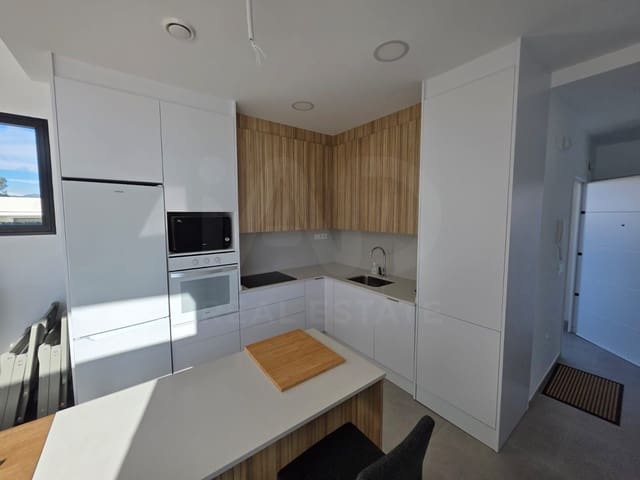 3 soverom Hus til salgs i Calasparra med svømmebasseng - € 329 000 (Ref: 9988759)