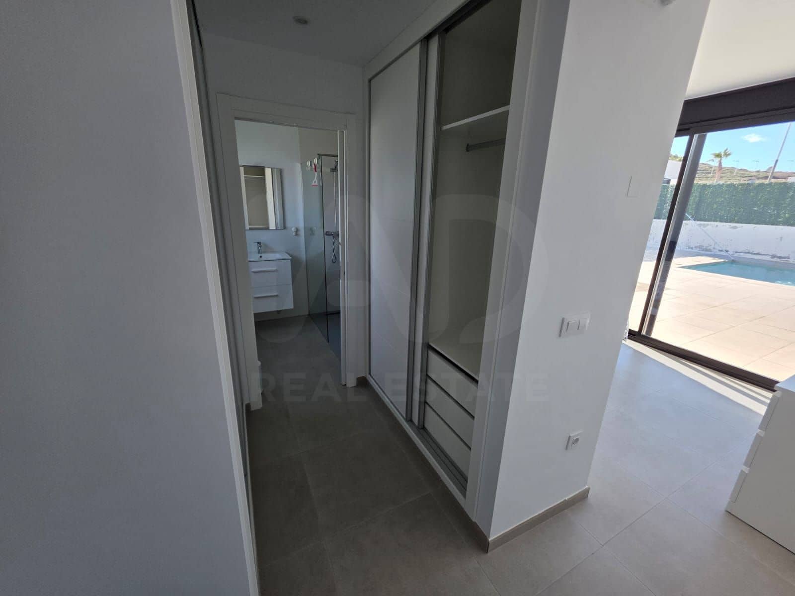 3 soverom Hus til salgs i Calasparra med svømmebasseng - € 329 000 (Ref: 9988759)