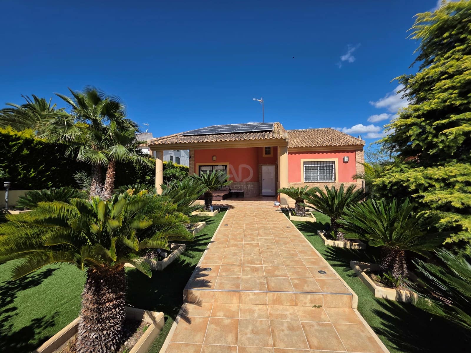 4 slaapkamer Villa te koop in Las Torres de Cotillas met garage - € 645.000 (Ref: 9988762)