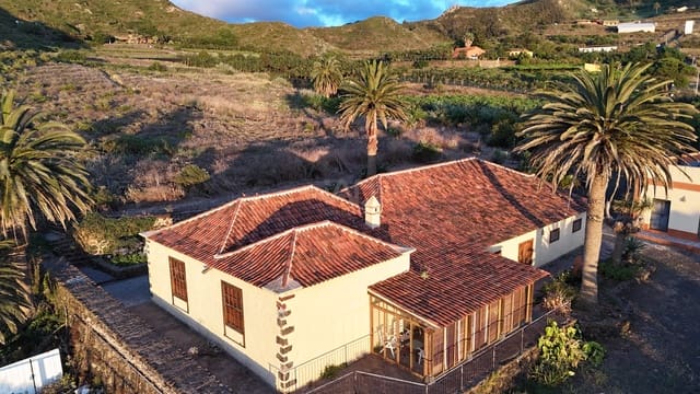 7 slaapkamer Finca/Landhuis te koop in San Cristóbal de La Laguna met garage - € 3.000.000 (Ref: 9988765)