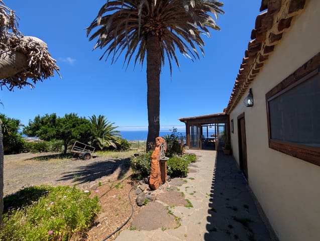 7 slaapkamer Finca/Landhuis te koop in San Cristóbal de La Laguna met garage - € 3.000.000 (Ref: 9988765)