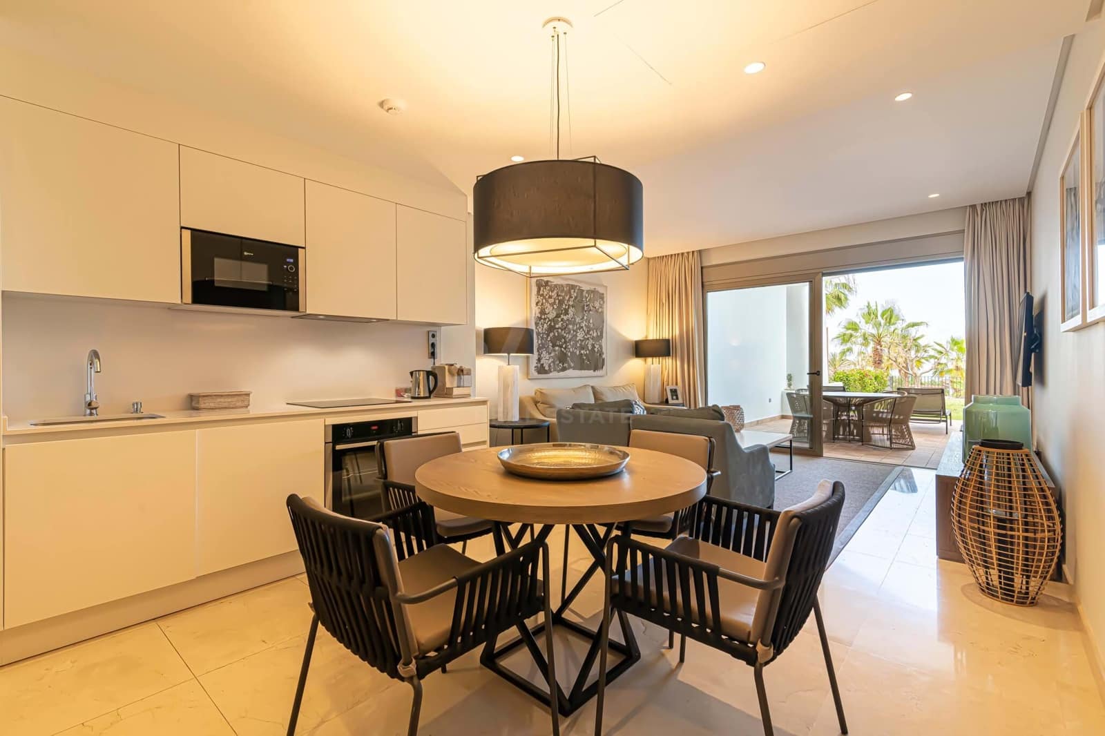 1 soverom Leilighet til salgs i Santa Cruz de Tenerife med garasje - € 535 000 (Ref: 9988770)