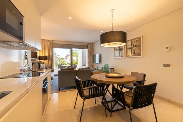 1 soverom Leilighet til salgs i Santa Cruz de Tenerife med garasje - € 535 000 (Ref: 9988770)