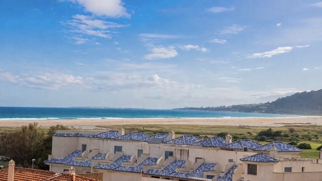 1 bedroom Penthouse for sale in Cádiz city with pool garage - € 458,000 (Ref: 9988773)