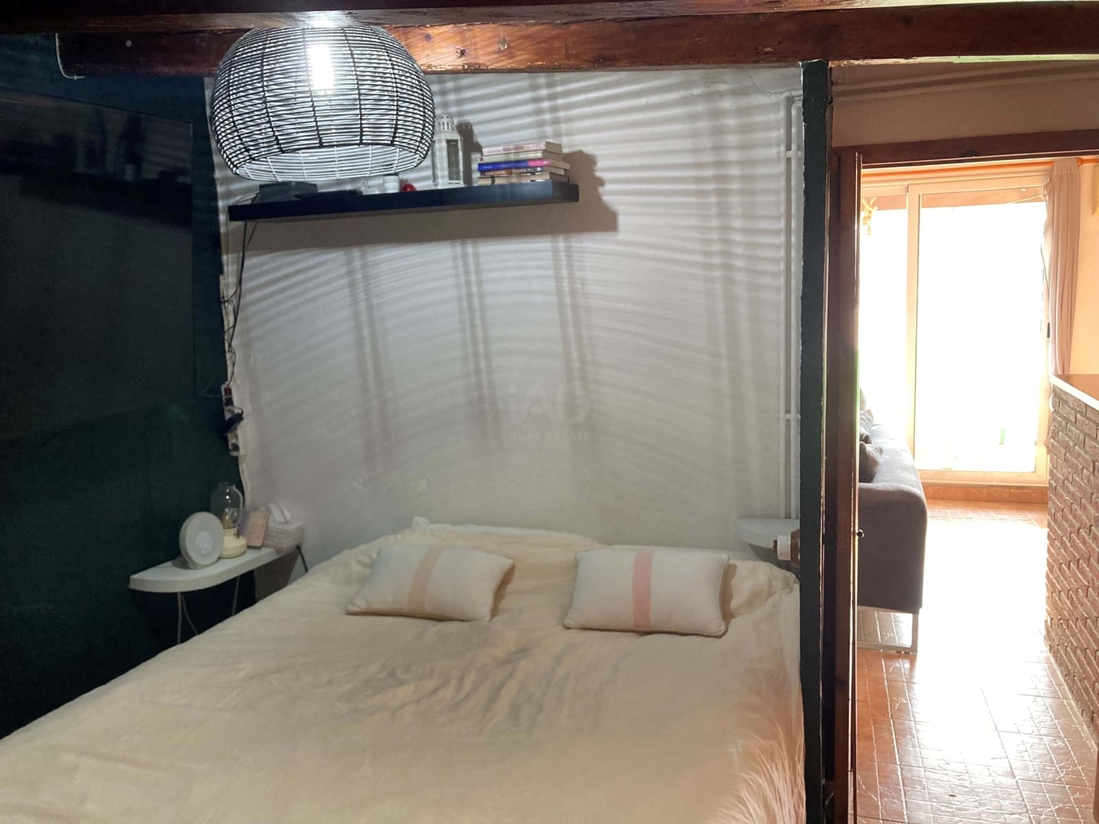 1 bedroom Penthouse for sale in Barcelona city - € 252,000 (Ref: 9988776)
