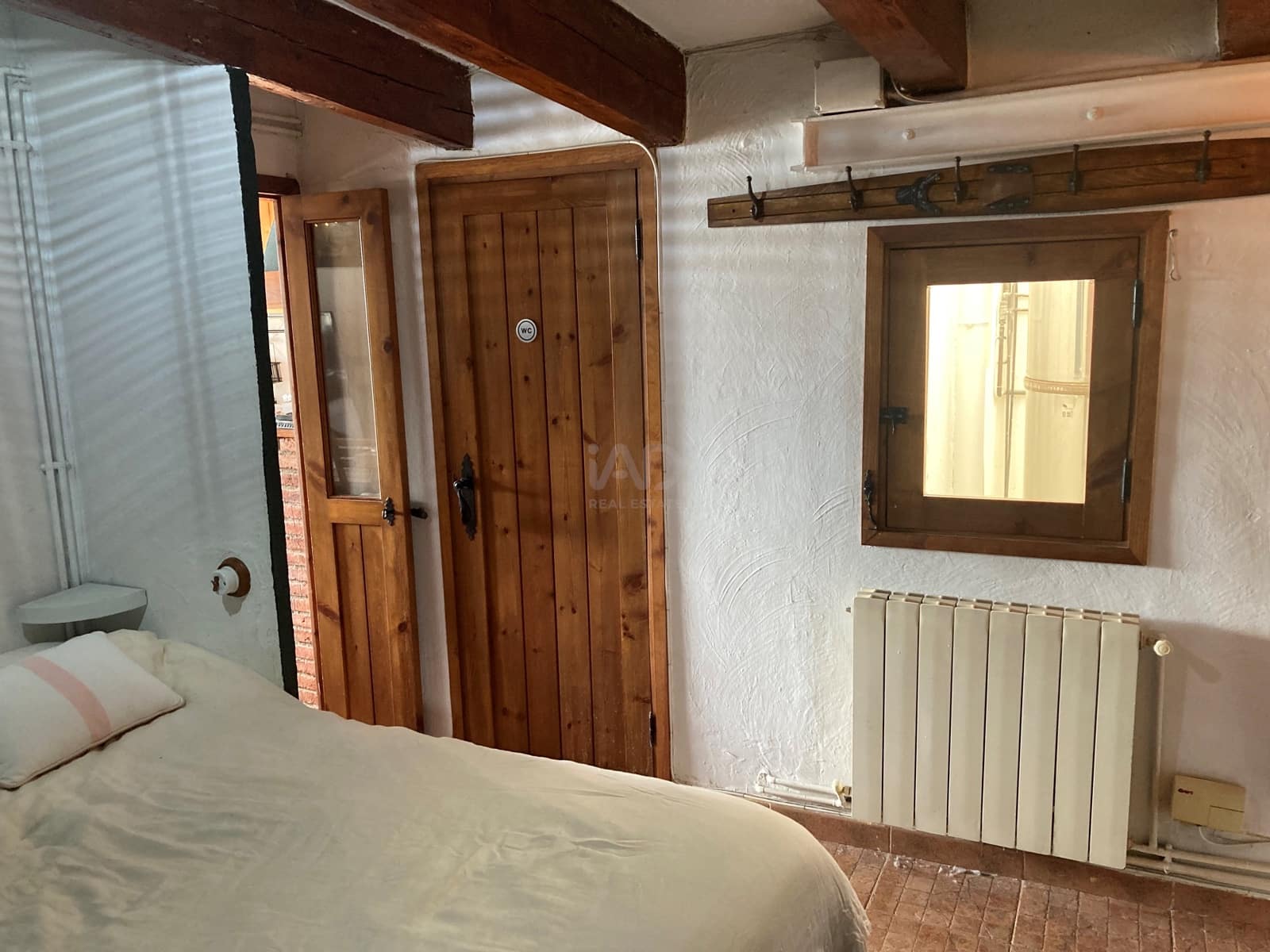1 bedroom Penthouse for sale in Barcelona city - € 252,000 (Ref: 9988776)