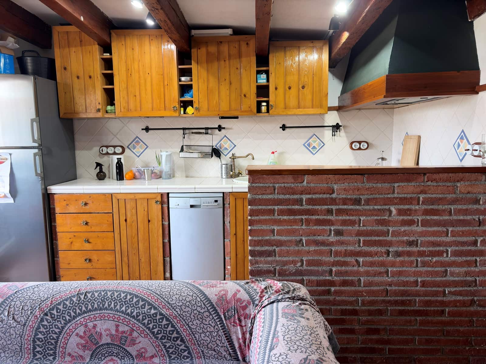 1 bedroom Penthouse for sale in Barcelona city - € 252,000 (Ref: 9988776)
