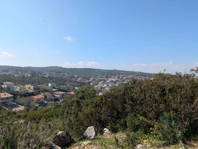 Byggetomt til salgs i Barcelona by - € 34 000 (Ref: 9988779)
