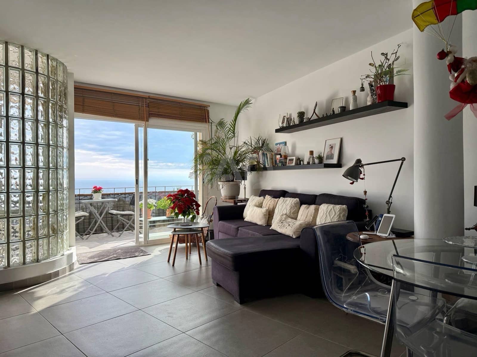 2 soveværelse Penthouse til salg i Barcelona by med swimmingpool garage - € 495.000 (Ref: 9988780)