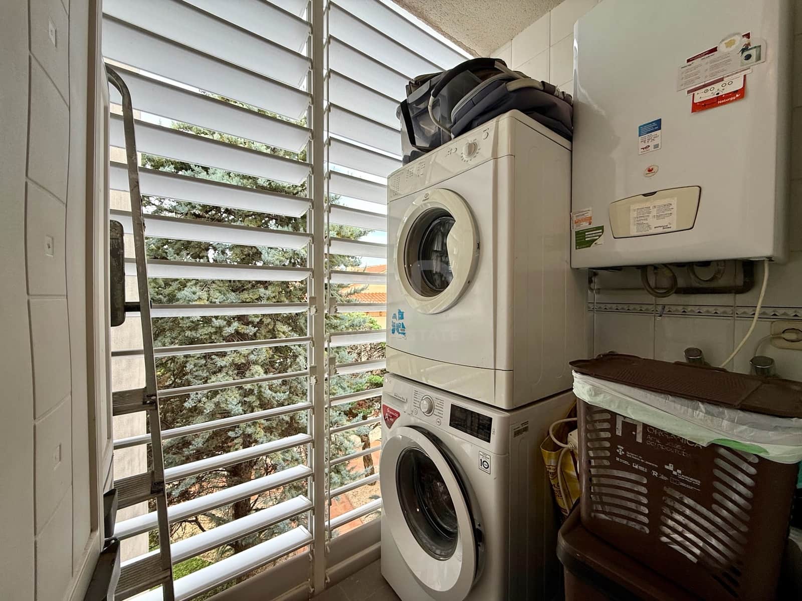 2 soveværelse Penthouse til salg i Barcelona by med swimmingpool garage - € 495.000 (Ref: 9988780)