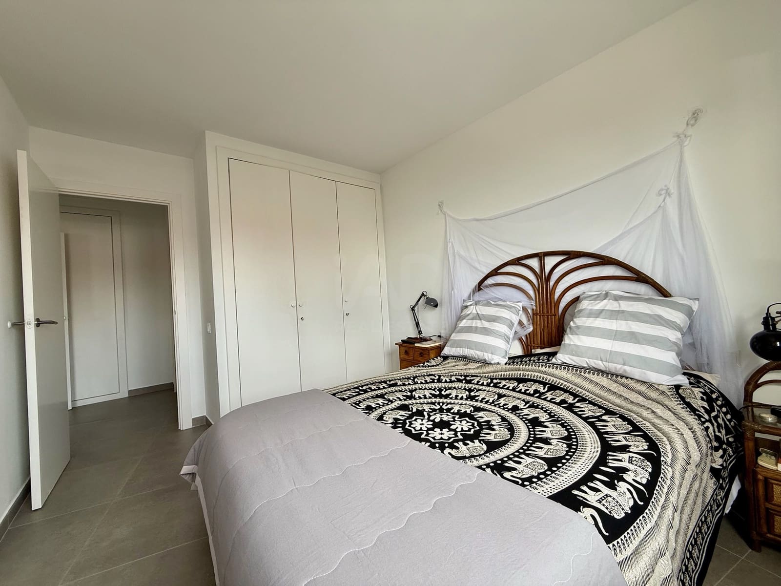 2 soveværelse Penthouse til salg i Barcelona by med swimmingpool garage - € 495.000 (Ref: 9988780)
