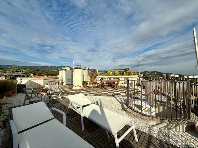 2 soveværelse Penthouse til salg i Barcelona by med swimmingpool garage - € 495.000 (Ref: 9988780)