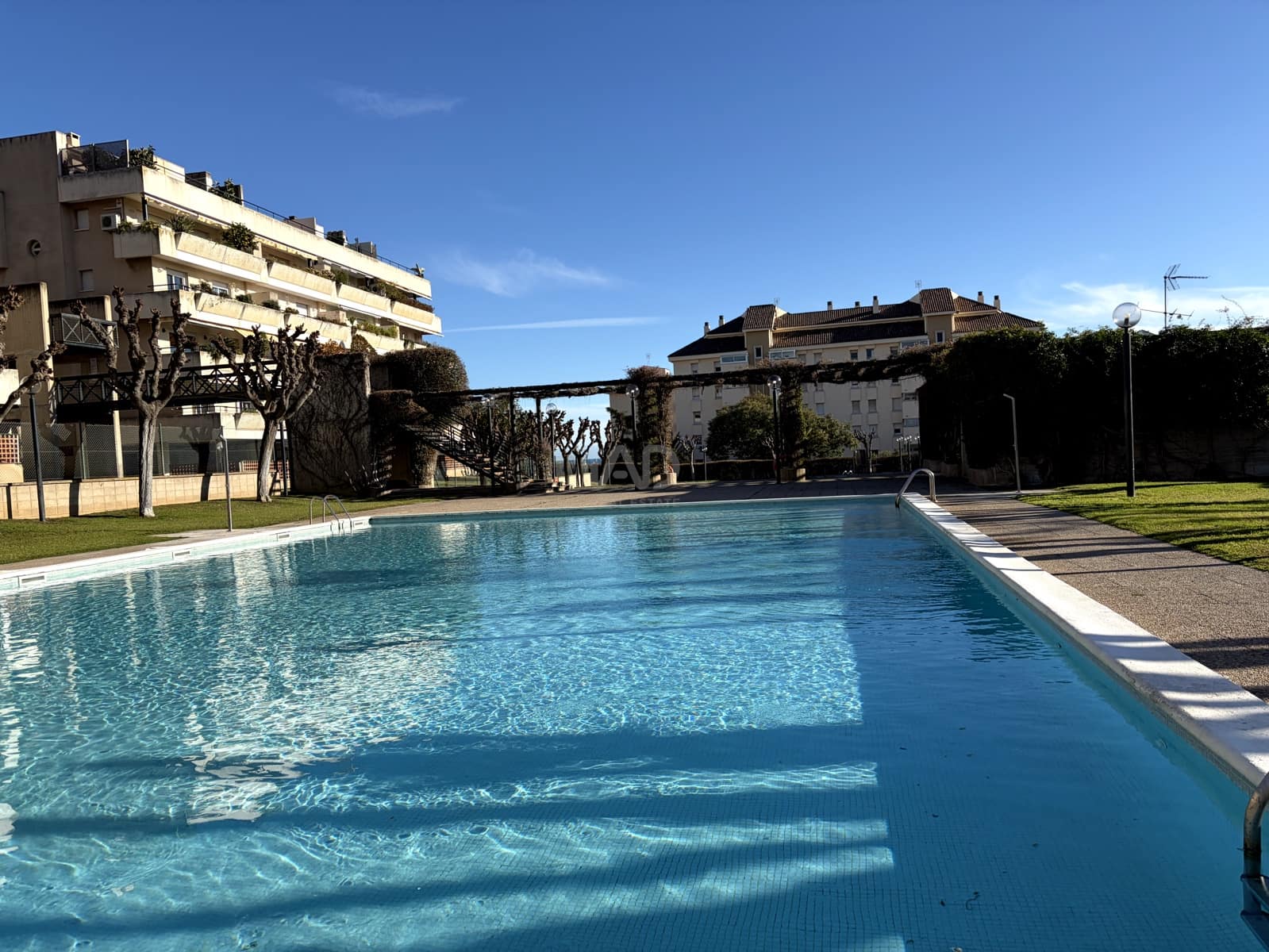 2 soveværelse Penthouse til salg i Barcelona by med swimmingpool garage - € 495.000 (Ref: 9988780)