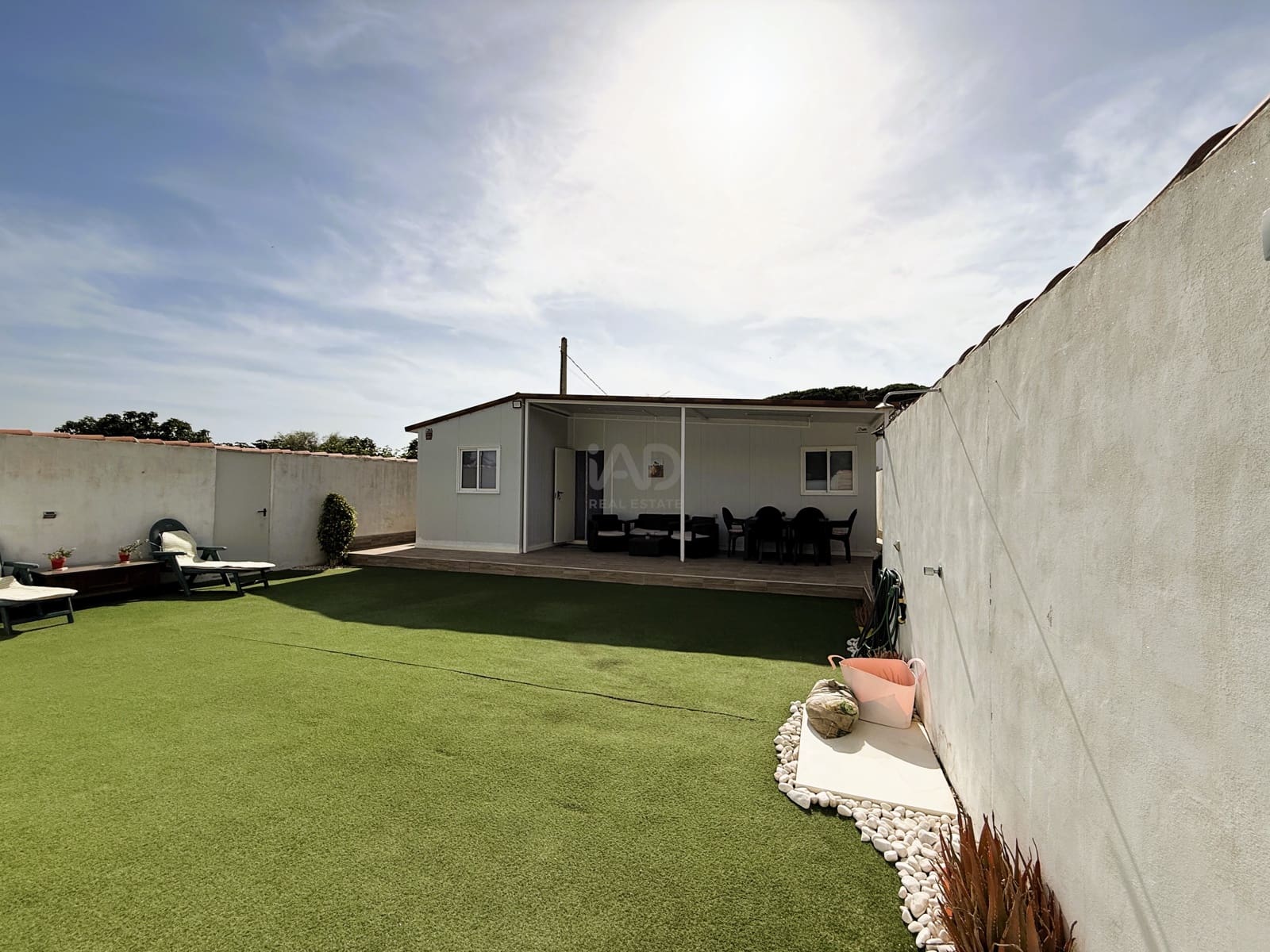 Grunde uden byggetilladelser til salg i Cadiz by - € 179.000 (Ref: 9988781)