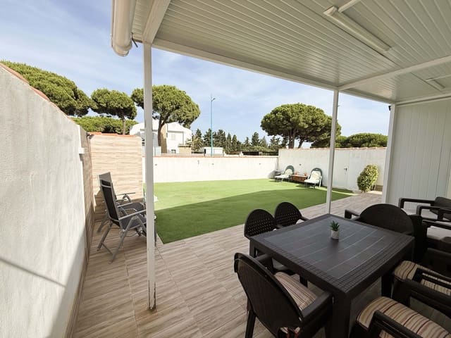 Grunde uden byggetilladelser til salg i Cádiz by - € 179.000 (Ref: 9988781)