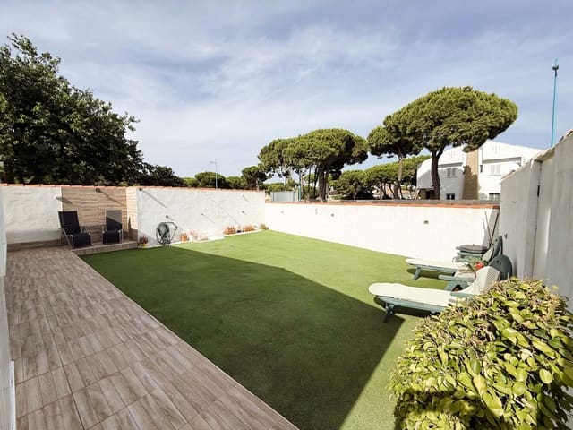 Grunde uden byggetilladelser til salg i Cádiz by - € 179.000 (Ref: 9988781)
