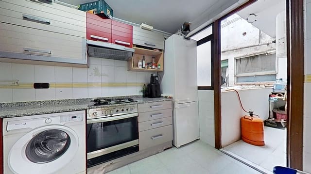 3 Zimmer Apartment zu verkaufen in Sur, Castelló de la Plana - 139.990 € (Ref: 9988785)
