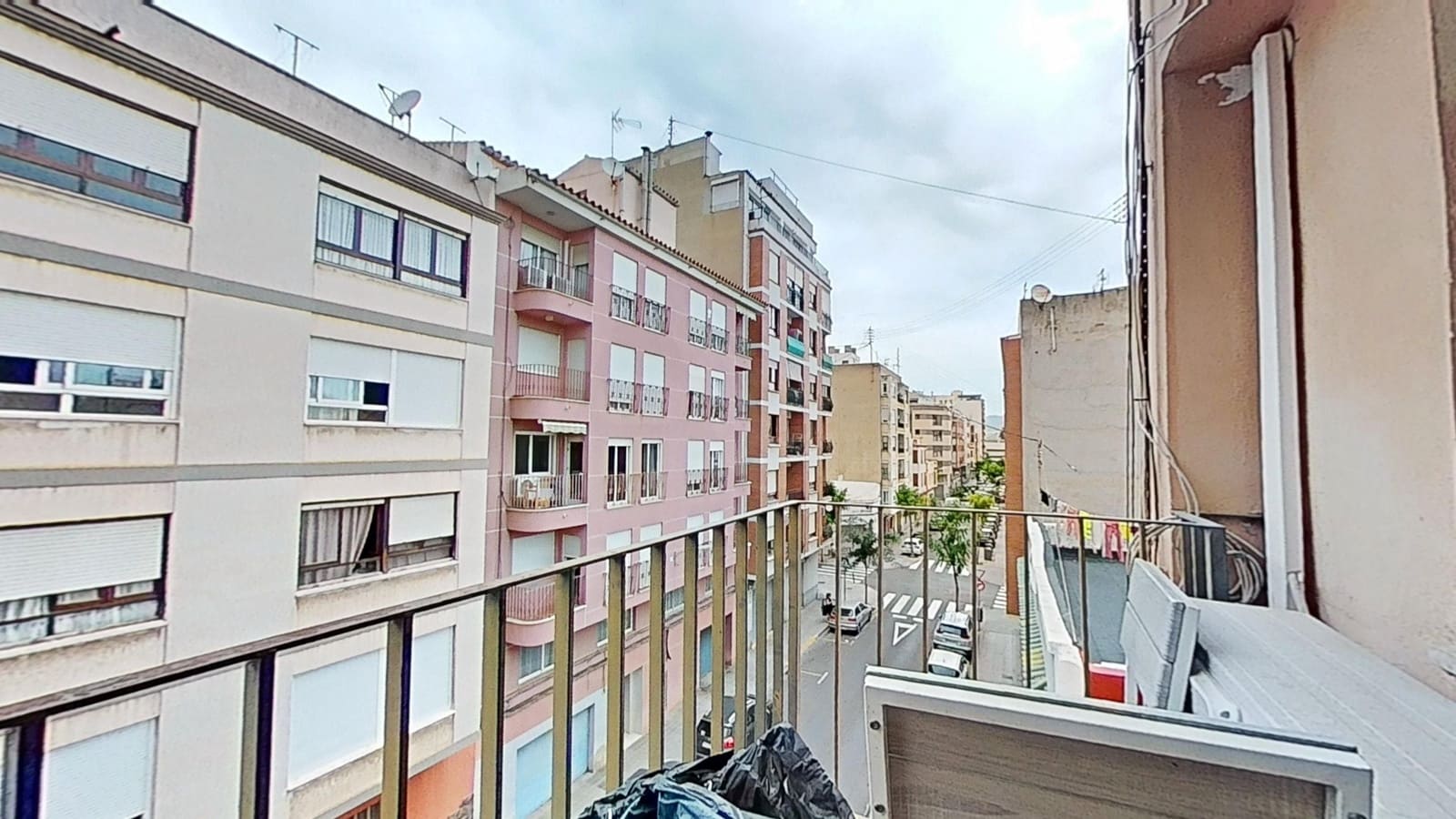3 chambre Appartement à vendre à Castello de la Plana - 139 990 € (Ref: 9988785)