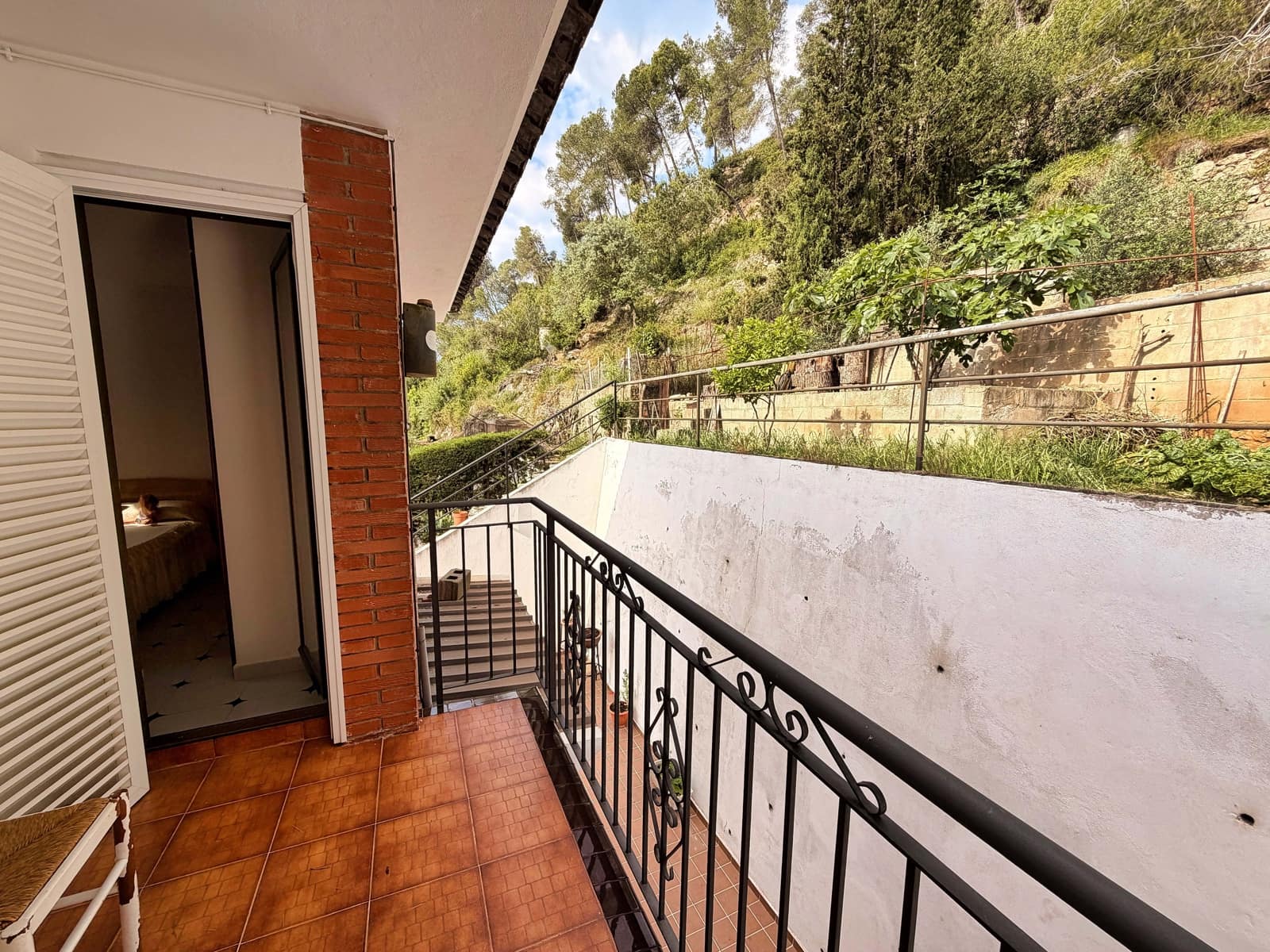 6 soverom Hus til salgs i Barcelona by med svømmebasseng garasje - € 464 000 (Ref: 9988788)