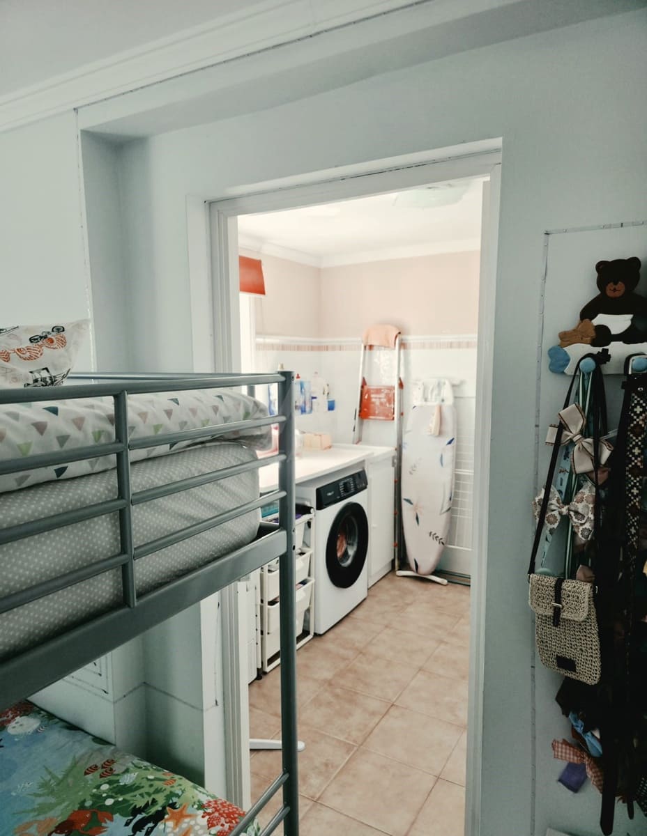 2 soverom Penthouse til salgs i Cadiz by - € 84 000 (Ref: 9988790)
