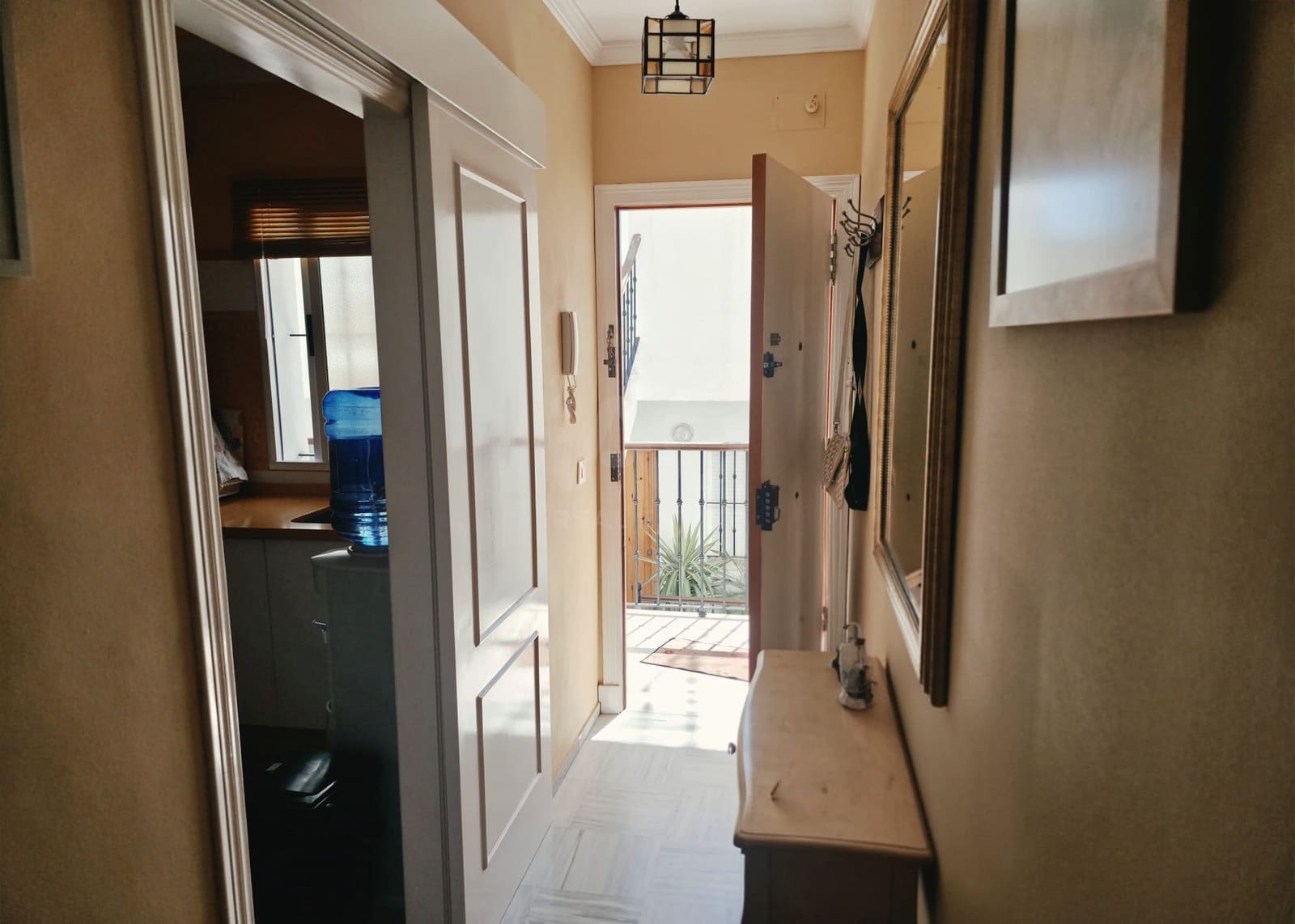2 soverom Penthouse til salgs i Cadiz by - € 84 000 (Ref: 9988790)