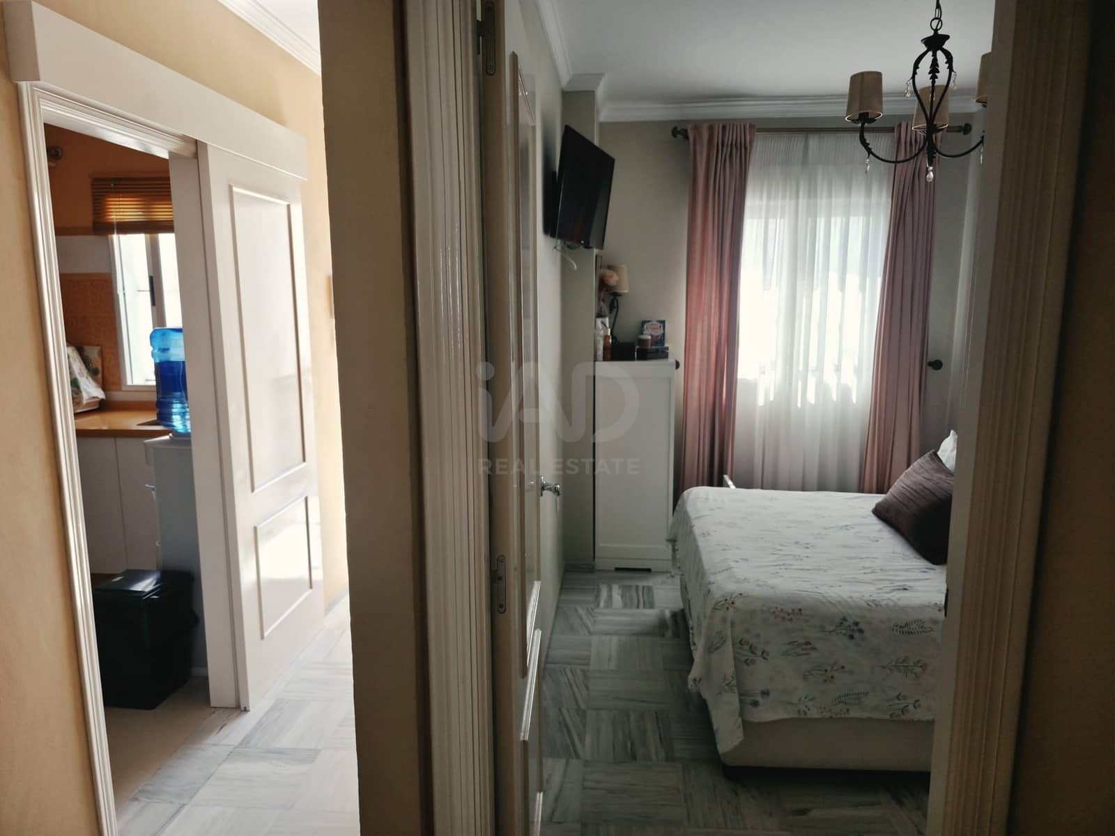 2 soverom Penthouse til salgs i Cadiz by - € 84 000 (Ref: 9988790)