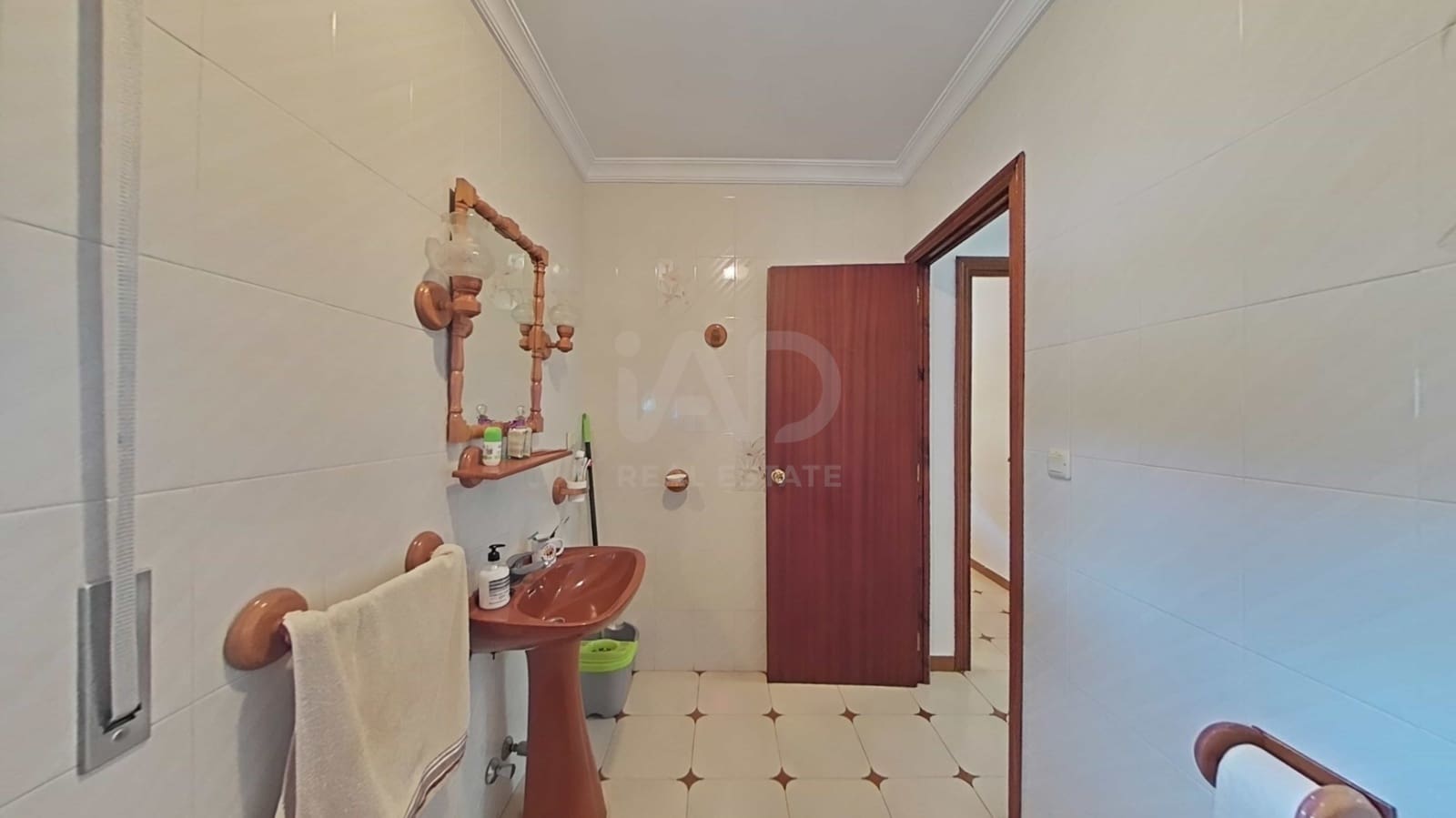 5 soverom Hus til salgs i Cadiz by med svømmebasseng garasje - € 830 000 (Ref: 9988791)